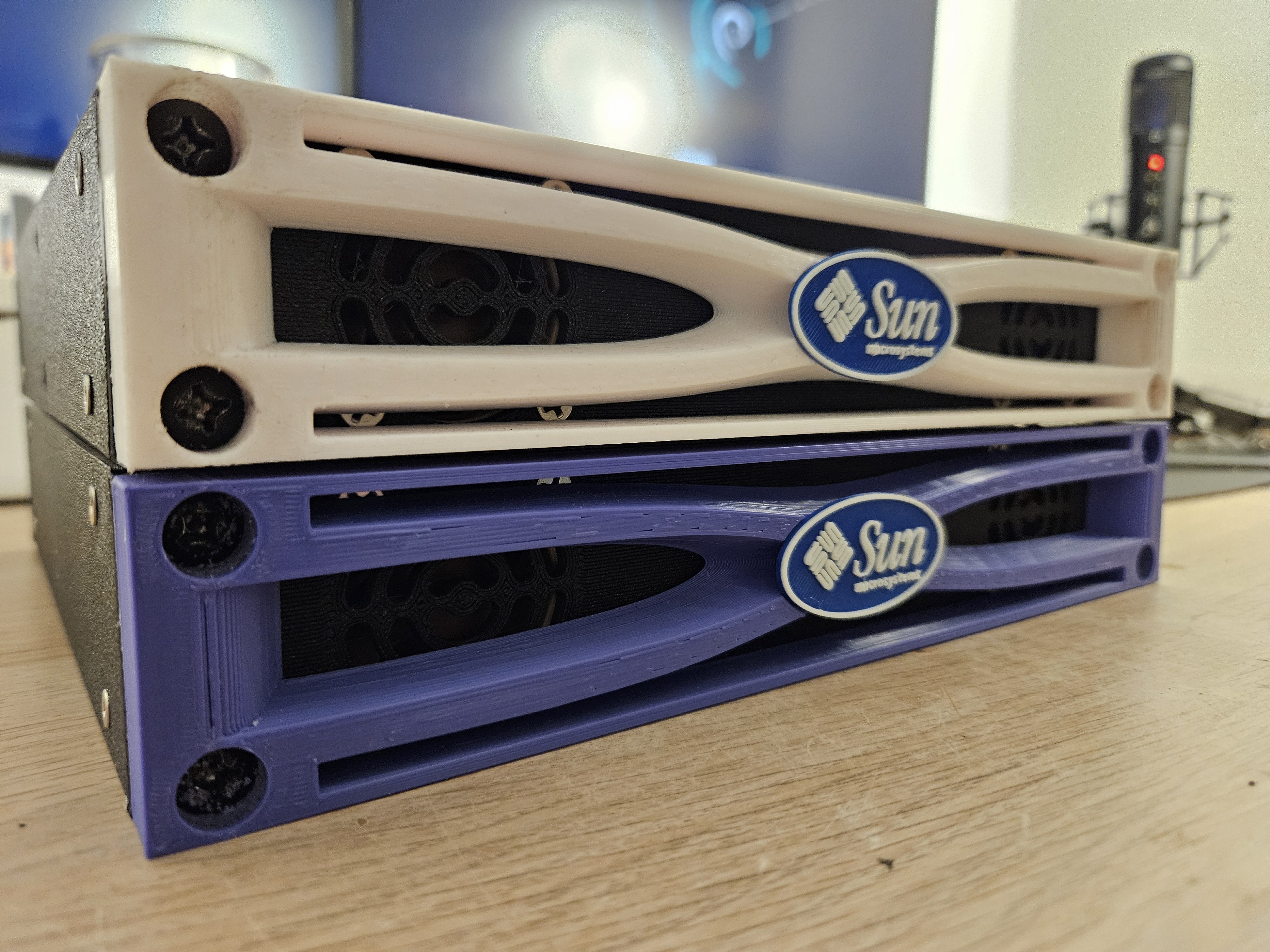 two 10 inch Sun V100